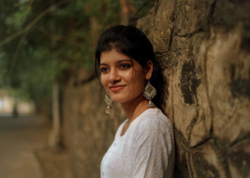 தியேட்டரில் கண்ணீர்விட்ட குக் வித் கோமாளி மோனிஷா! என்னஆனது?