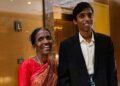 வெளிநாட்டு போட்டிகளிலும் பிரக்ஞானந்தாவுக்கு ரசம் ,சோறு.. மிக எளிமையான உணவுகளை வழங்கும் தாய் ..எதனால் ?