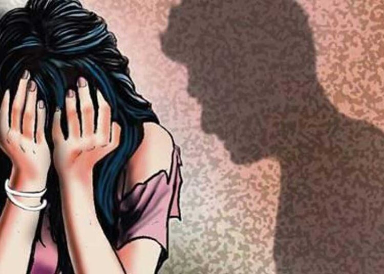 8வயது மாணவியை பாலியல் துஸ்பிரயோகம் செய்த ஆசிரியர்-இலங்கையில் அதிர்ச்சி சம்பவம் .