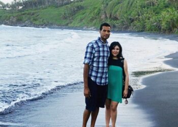 ரூ.2,484 கோடி சொத்துகளை விட்டுவிட்டு காதலனை கரம்பிடித்த இளம்பெண்.!