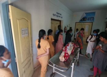 கல்லூரி மாணவிஉயிரை குடித்த காய்ச்சல்.. பின்னணி என்ன?