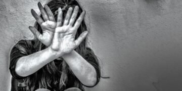 மன்னாரில்  17 வயது  சிறுமி  கூட்டுப்பாலியல் வல்லுறவு:இளைஞர்கள் கைது…