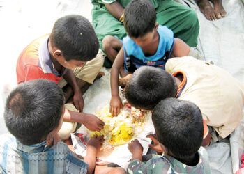 குழந்தைகள் கடத்தப்பட்டு வெளிநாட்டவர்களுக்கு விற்பனை !