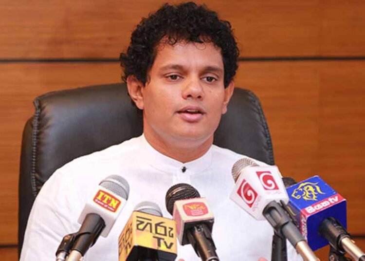 கோப் குழு பெண் அதிகாரியிடம் பாலியல் இலஞ்சம்- ஹேஷா விதானகே.