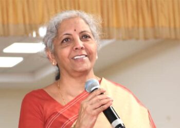 இந்திய ஒன்றிய நிதி அமைச்சர் யாழ் விஜயம் : நல்லூரிலும் தரிசனம்