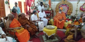 உலக தமிழர் பேரவையினர் நல்லை ஆதீனத்தை சந்தித்தனர்.!