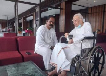 இரா.சம்மந்தன் சிறீதரனை நேரில் சந்தித்து வேண்டுகோள் விடுத்தார் .!