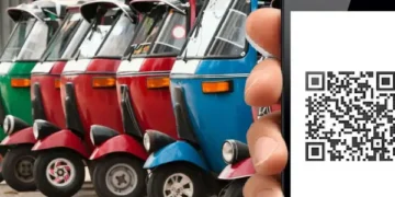 அமைச்சர் மனுஷ நாணயக்காரவினால் முச்சக்கரவண்டி சாரதிகள் QR பதிவு நடைமுறை.!