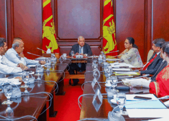 இலங்கையில் இரத்தினக்கல் ஆபரணத்தொழிற்துறை  உள்ளவர்களின் பிரச்சினைக்கு ஜனாதிபதி  தீர்வு.