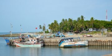 யாழ். பருத்தித்துறையில் இருந்து கடற்தொழிலுக்கு சென்ற நால்வரை காணவில்லை!!