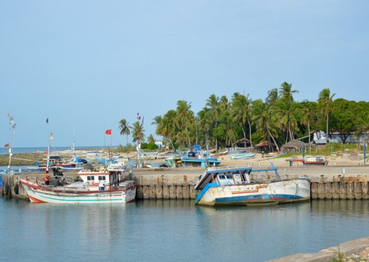 யாழ். பருத்தித்துறையில் இருந்து கடற்தொழிலுக்கு சென்ற நால்வரை காணவில்லை!!