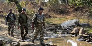 சத்தீஸ்கர்-ஒடிசா மாநில எல்லையில் 14 மாவோயிஸ்ட்கள் பலி  : பாதுகாப்புப் படையினருடனான மோதலில் சம்பவம் ..