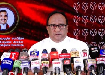 அமைச்சர் பிமல் ரத்நாயக்க மீது-சரத் வீரசேகர குற்றச்சாட்டு.!