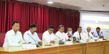 பிரதி அமைச்சர் ரத்ன கமகே  நீர்கொழும்பு கடற்றொழிலாளர்களின் பிரச்சினைகளுக்கு தீர்வு.