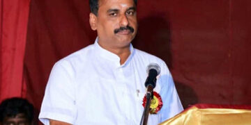 கடற்றொழில் அமைச்சர் மீனவர்களை இந்திய தூதரகத்துக்கு எதிராக தூண்டிவிட்துள்ளார் – சபா குகதாஸ் குற்றச்சாட்டு!