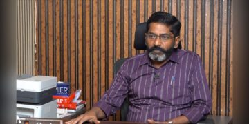 பிரபல யூடியூபர் சவுக்கு சங்கர் ஆதம்பாக்கம் காவல்துறையினரால் அதிரடி கைது!