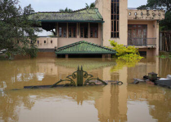 ‘டிட்வா’ புயல் மற்றும் கனமழை –  இலங்கையில் பலி எண்ணிக்கை 627-ஐ எட்டியது; மீண்டும் நிலச்சரிவு எச்சரிக்கை!